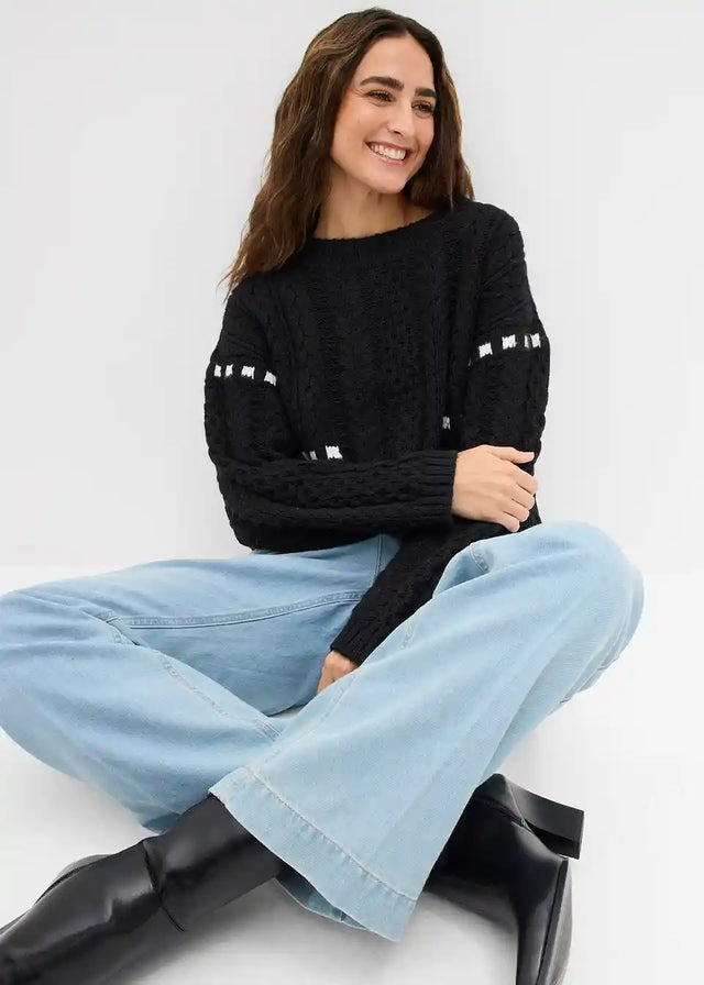 25133825