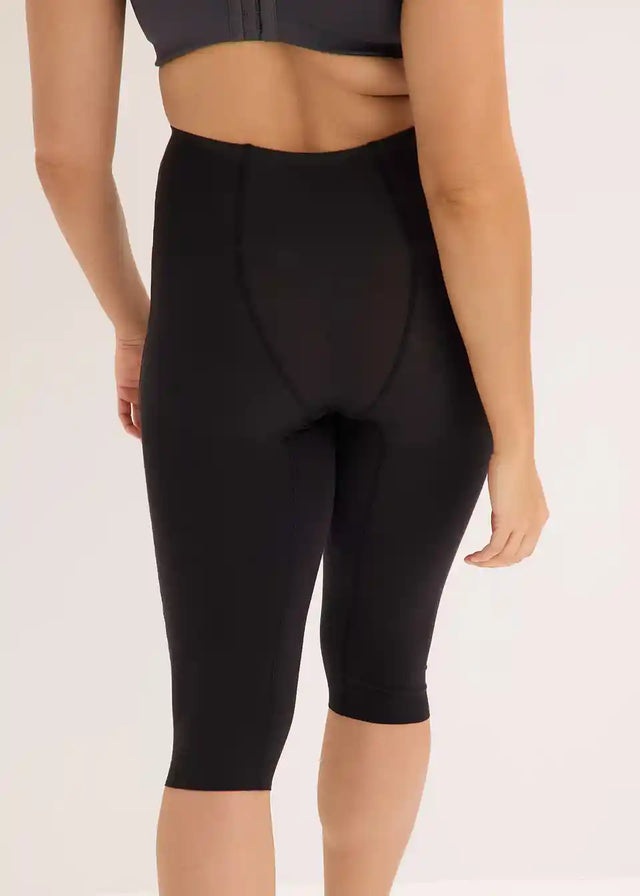 26018243