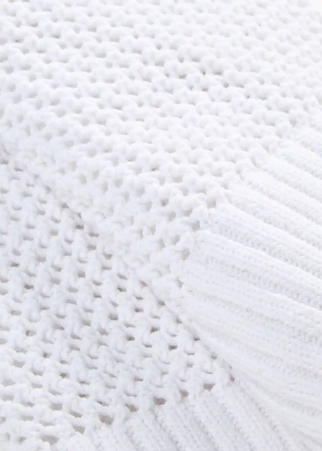 26042405