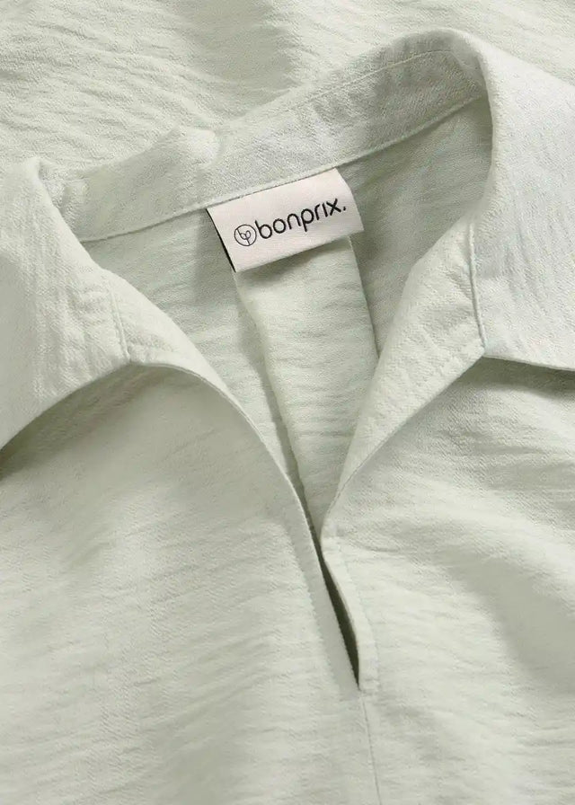26078048