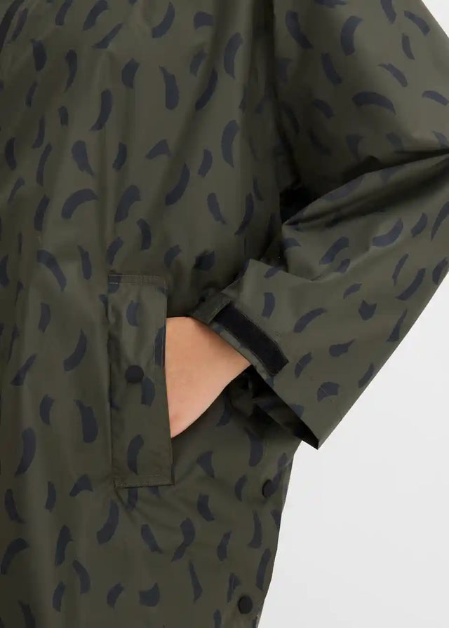 26079633