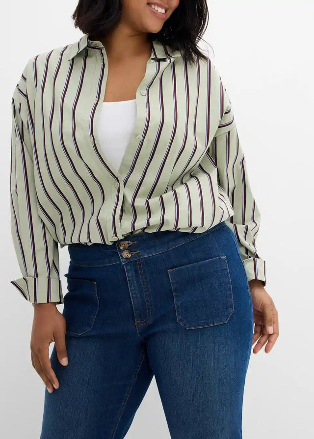 26085117