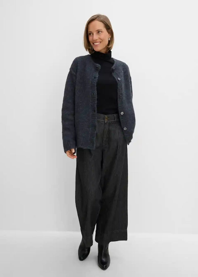 26109379