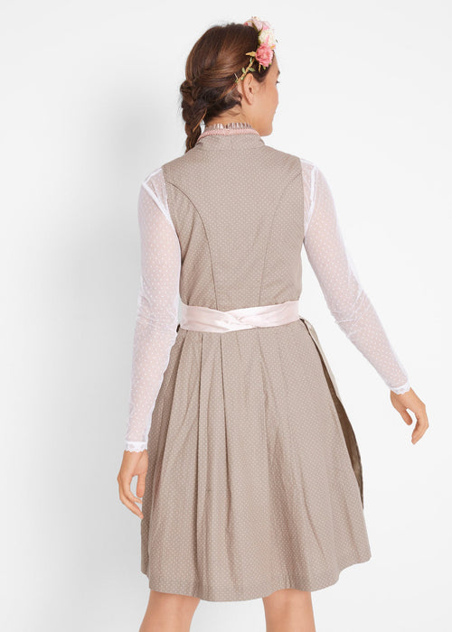 2-dijelni dirndl s ruskom kragnom
