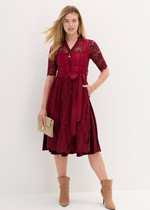 Dirndl s pregačom s vezom