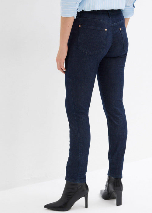 Traperice skinny kroja sa srednje visokim strukom od organskog pamuka