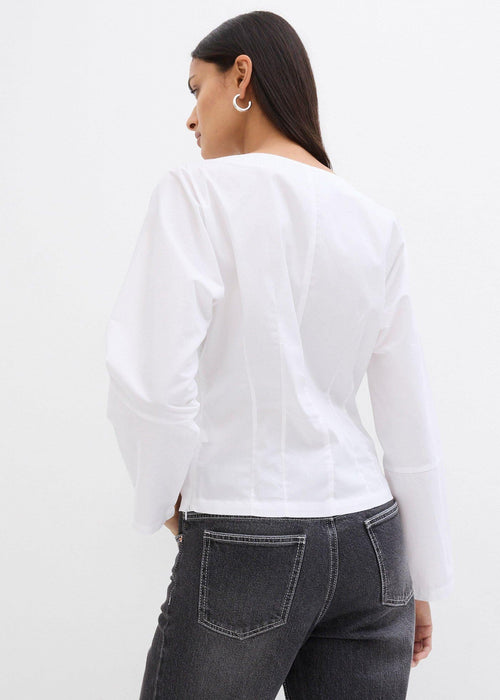Bluza sa širokim izrezom