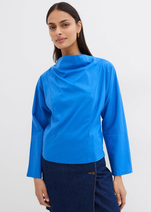Bluza sa širokim izrezom