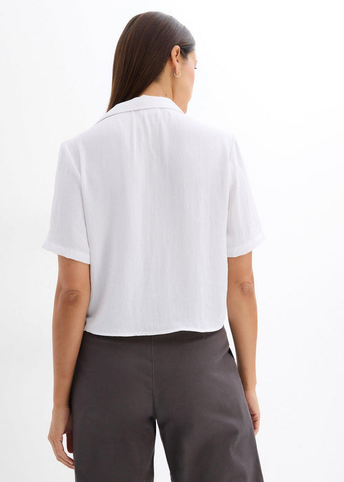 Bluza kvadratnog kroja od laganog krepa