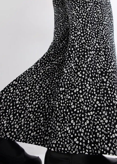 25009025