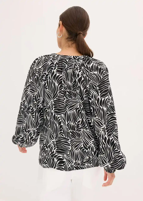 25023565