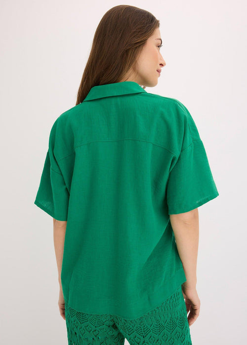 Ležerna bluza u kroju košulje