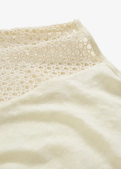 25048201