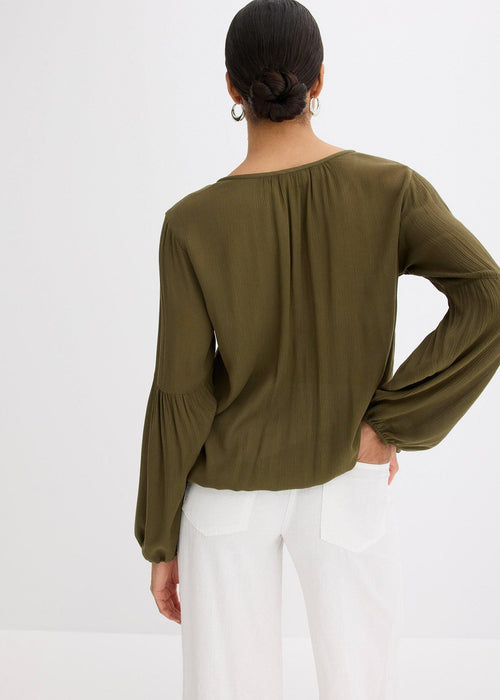 Bluza s vezom