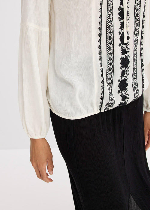 Bluza s vezom