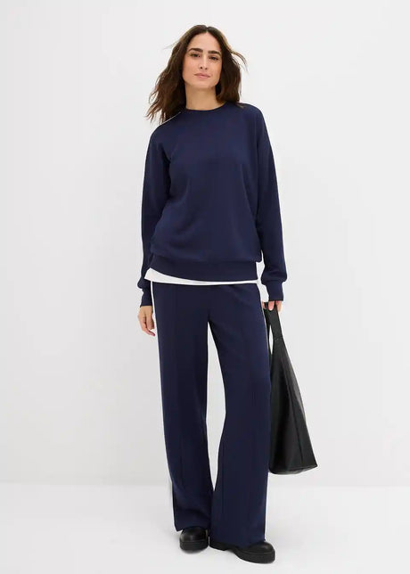 25133867