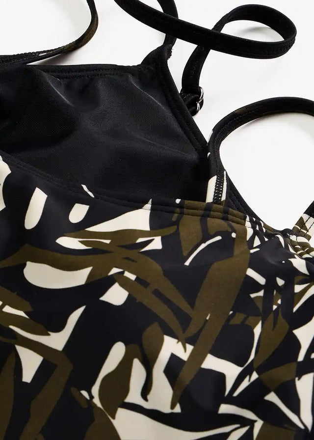 25183631