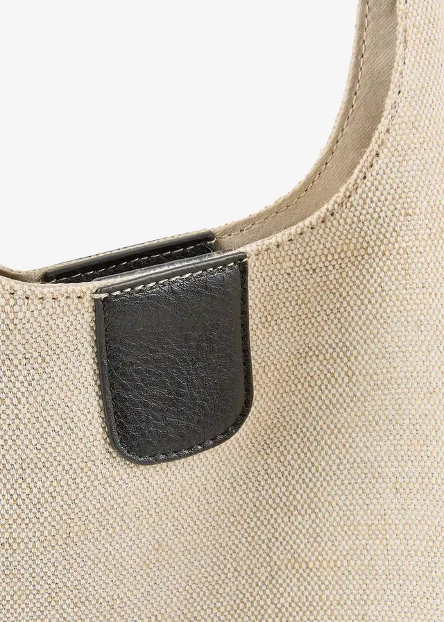 26000595