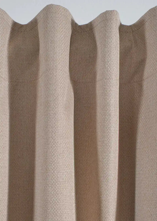 26022847