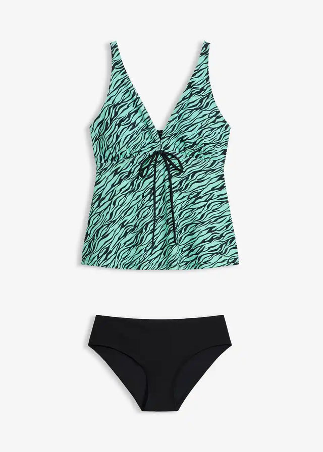 26031105