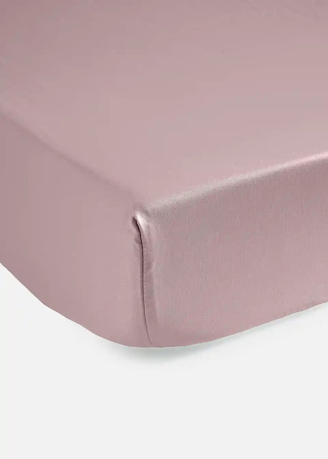 26038709