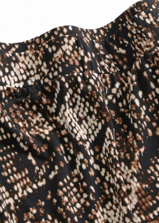26078910
