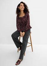 26082202