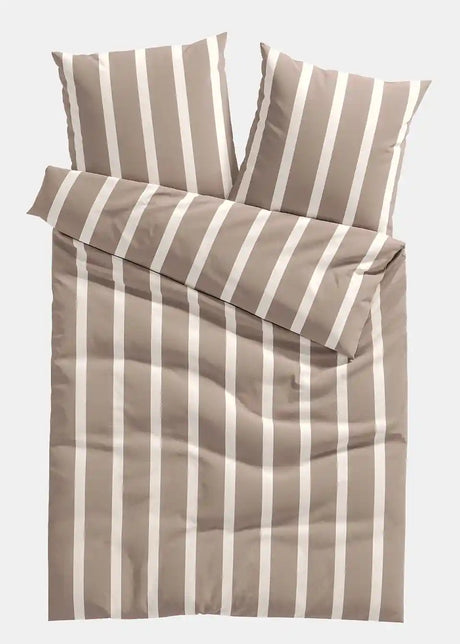 26104860