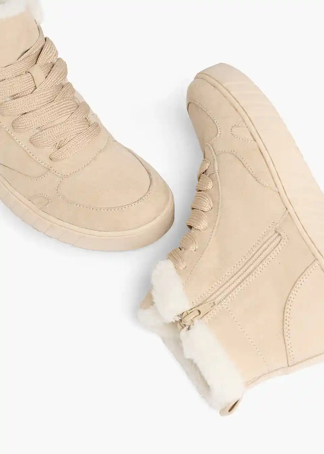 26110846