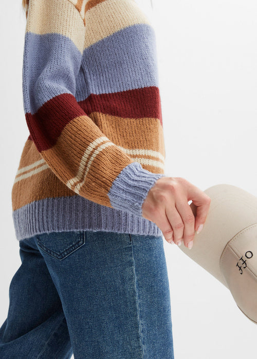 Pleteni pulover s V izrezom